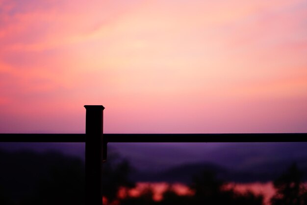 Photo scenic view of dramatic sky during sunset