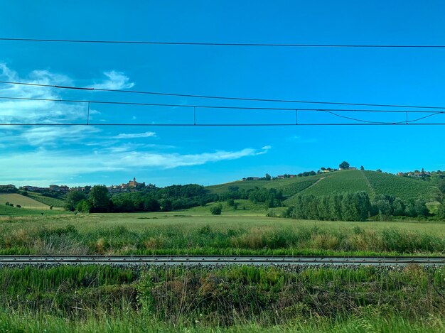 Foto vista panoramica del campo contro il cielo