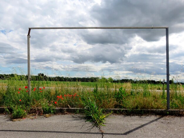 Photo scenic view of field against sky