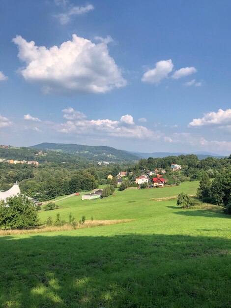 Foto vista panoramica del campo contro il cielo