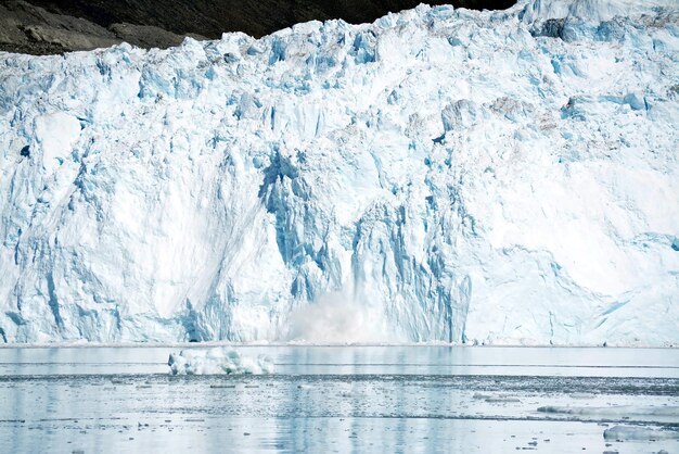 Photo scenic view of frozen sea