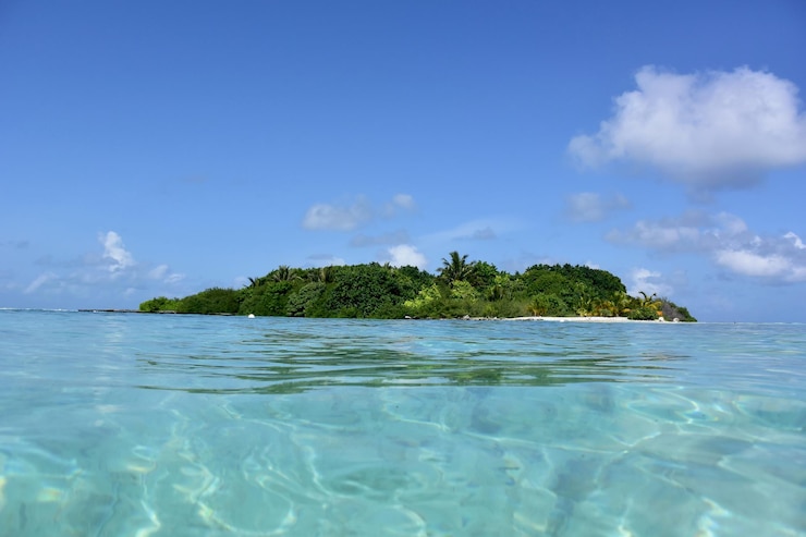Photo scenic view of island against sky