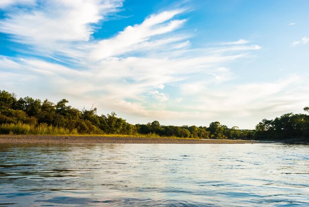 Photo scenic view of lake against sky