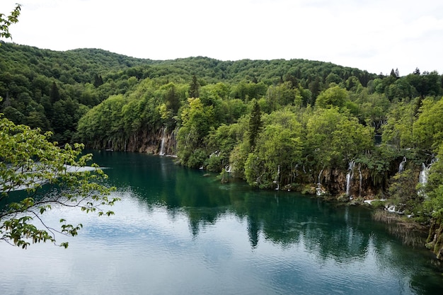 Photo scenic view of lake against sky