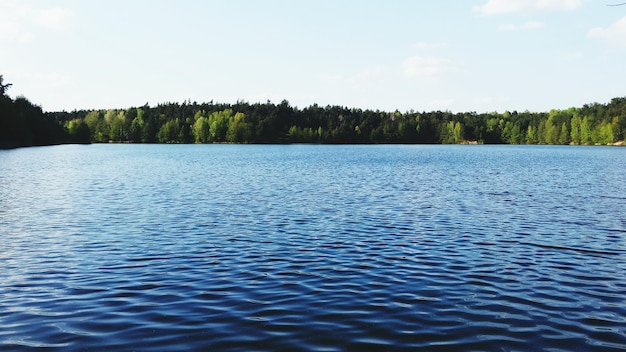 Photo scenic view of lake against sky