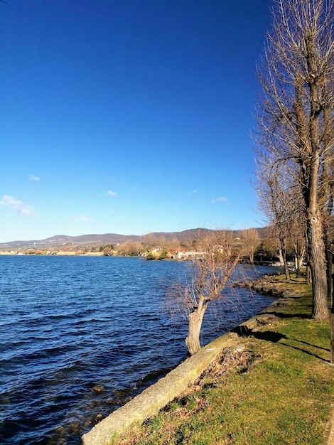 Photo scenic view of lake against sky