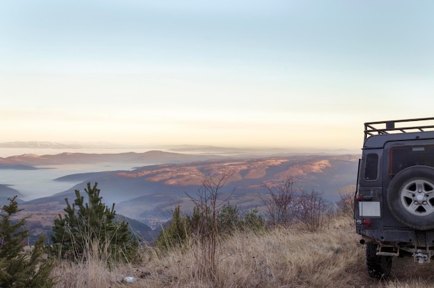 Photo scenic view of land against sky during sunset