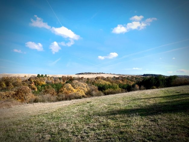 Photo scenic view of land against sky