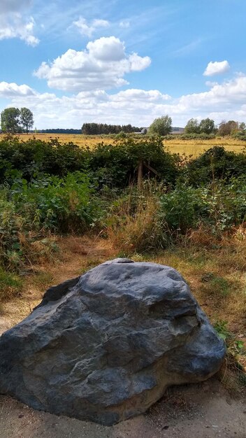 Photo scenic view of land against sky