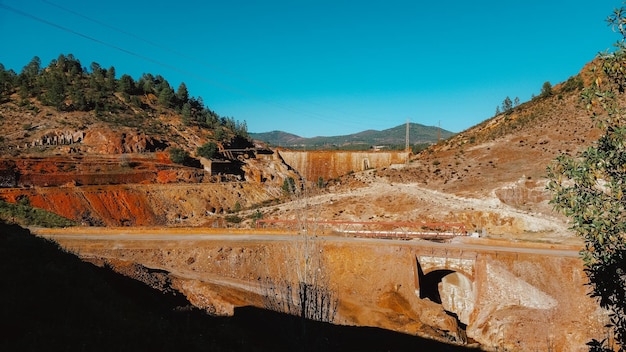 Foto vista panoramica del paesaggio contro un cielo blu limpido