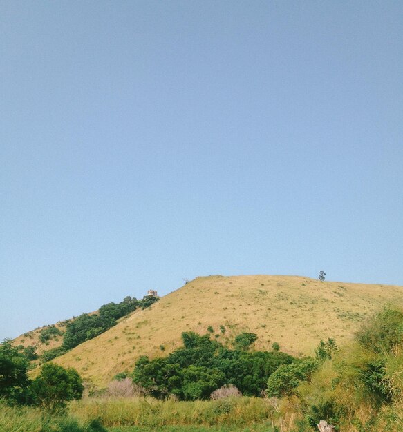 Photo scenic view of landscape against clear blue sky