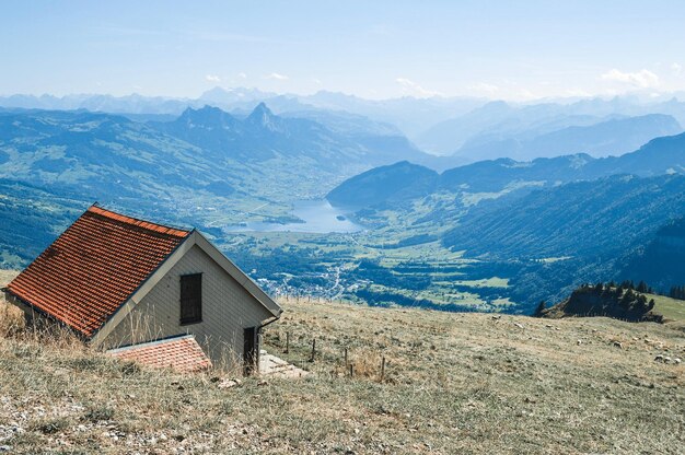 Foto vista panoramica del paesaggio e delle montagne contro il cielo