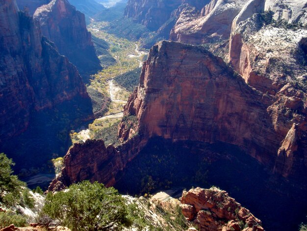 Photo scenic view of mountain range