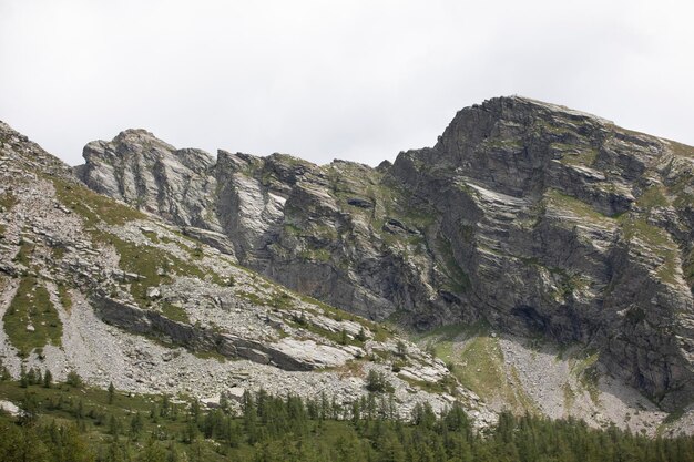 Photo scenic view of mountains against clear sky