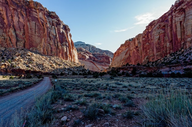 Photo scenic view of mountains against sky