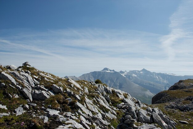 Photo scenic view of mountains against sky