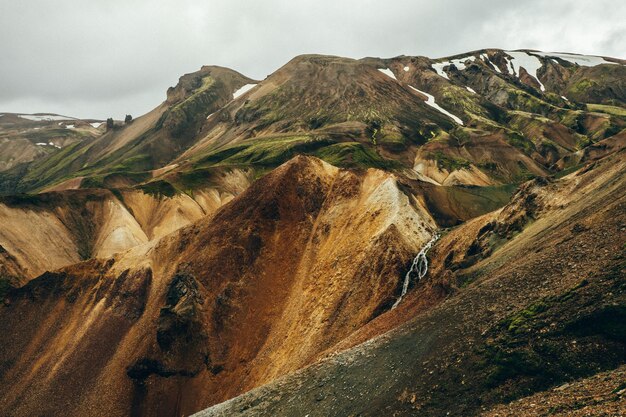 Photo scenic view of mountains against sky