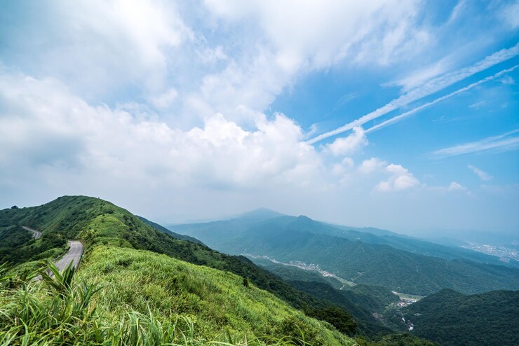 Photo 空の背景にある山の景色