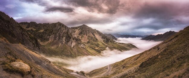 Photo scenic view of mountains against sky