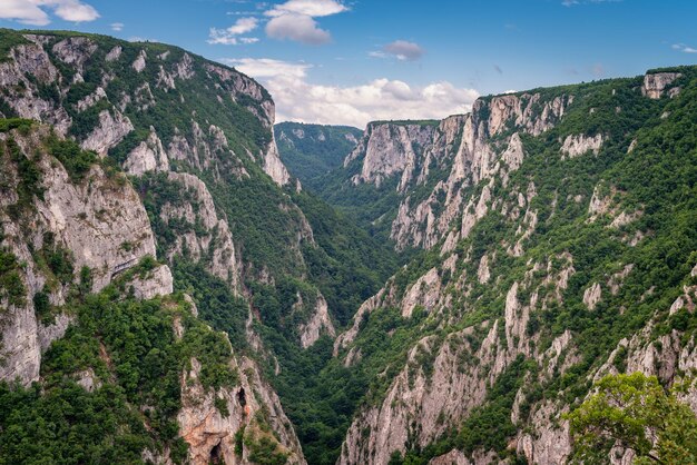 Photo scenic view of mountains against sky