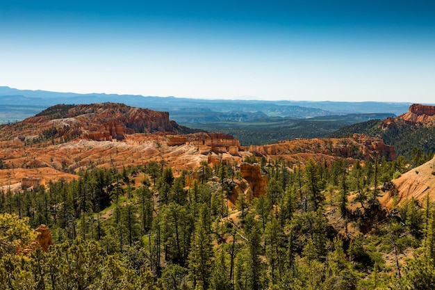 Photo scenic view of mountains against sky