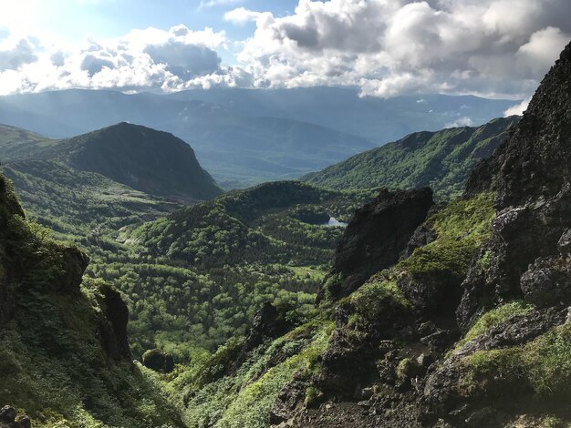 Photo scenic view of mountains against sky