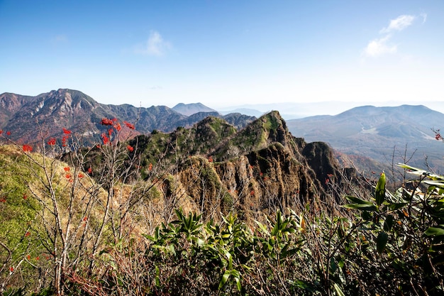 Photo scenic view of mountains against sky