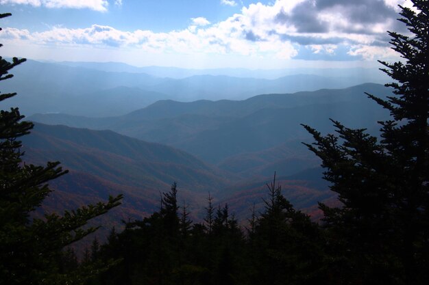 Photo scenic view of mountains against sky