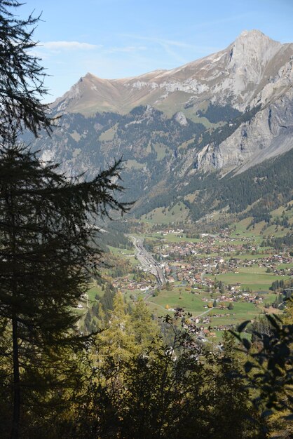 Photo scenic view of mountains against sky