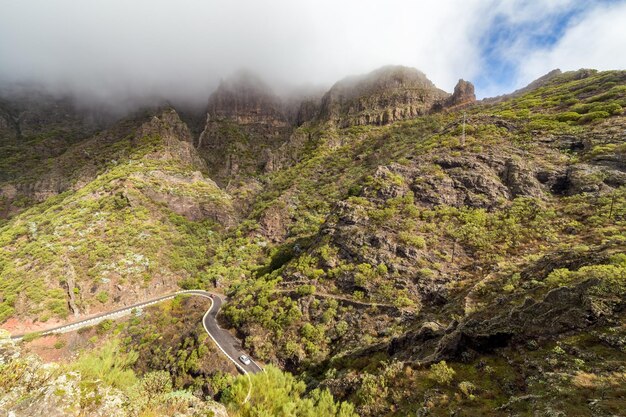 Photo scenic view of mountains against sky