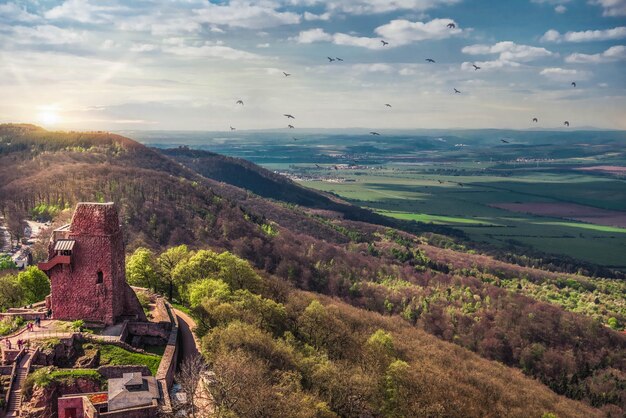 Фото Пейзажный вид на пейзаж на фоне неба