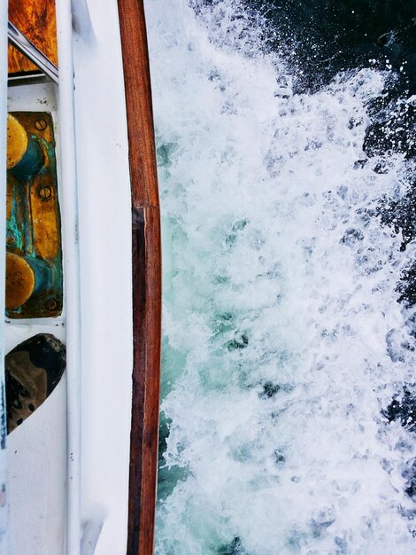 写真 空に照らされた海の景色