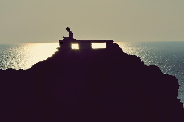 写真 夕暮れ の 海 の 景色