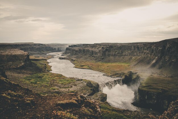 写真 空の背景にあると山の景色