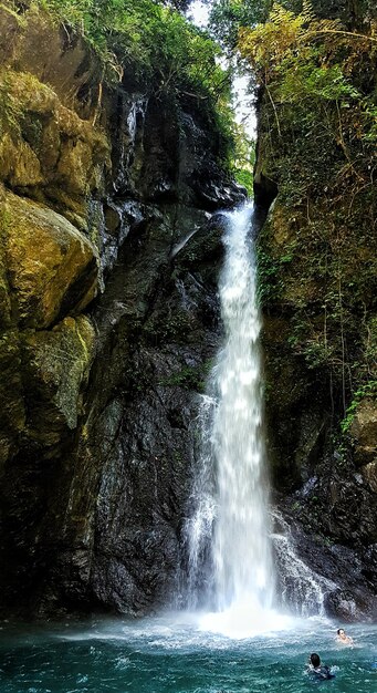 Фото Красивый вид на водопад