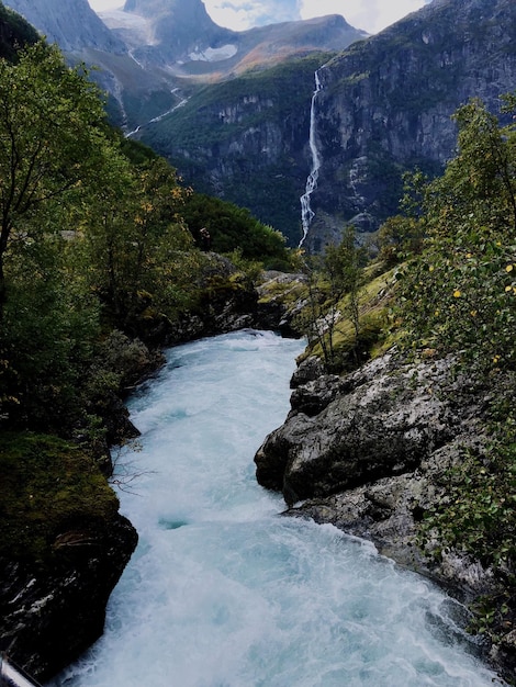 Фото Красивый вид на водопад