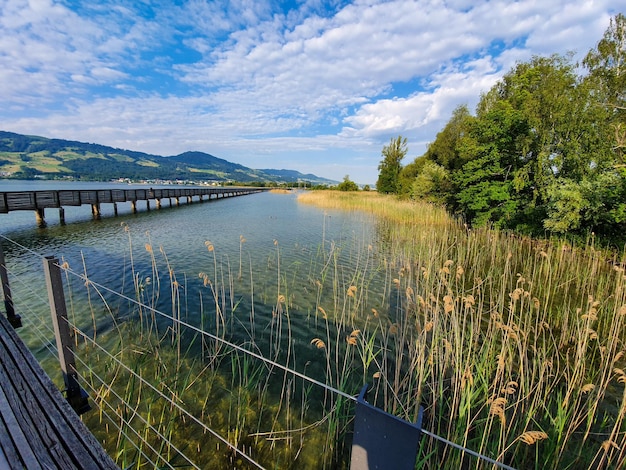 Photo scenic view of river against sky