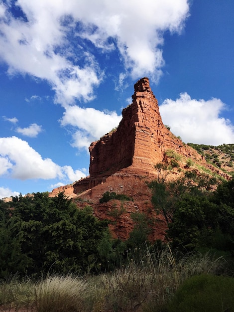 Foto vista panoramica della formazione rocciosa al red rock canyon state park contro il cielo