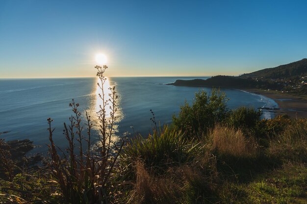 Foto vista panoramica del mare contro il cielo durante il tramonto