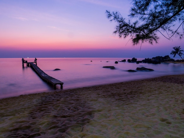 Foto vista panoramica del mare contro il cielo durante il tramonto