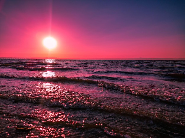 Foto vista panoramica del mare contro il cielo durante il tramonto