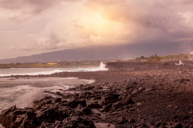 Photo scenic view of sea against sky from la reunion