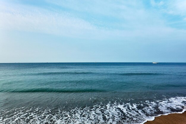 Photo scenic view of sea against sky