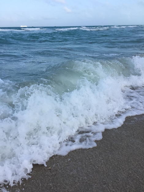 Photo scenic view of sea against sky