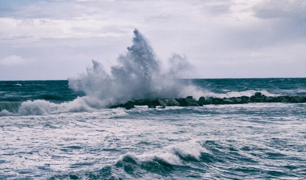 Photo scenic view of sea against sky