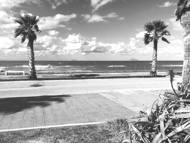 Photo scenic view of sea against sky