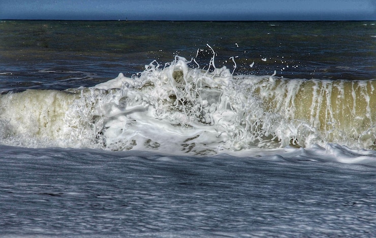 Фотография красивый вид на море на фоне неба