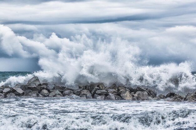 Photo scenic view of sea against sky