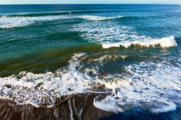 Foto la vista panoramica del mare