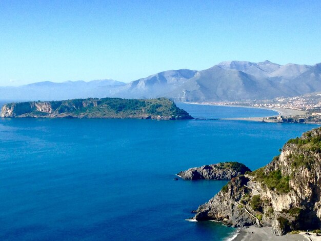 Foto la vista panoramica del mare